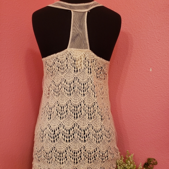 Cream colored  top - Picture 3 of 4